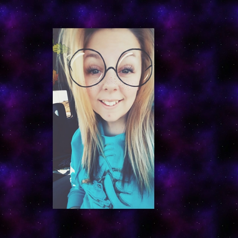 Meet your Posher, Carrie